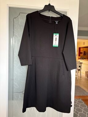 The Buffalo David Bitton Black Luxe Ponte Long Sleeve Sheath Dress. Sz XL “NWT”